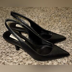 Steve Madden Beyah Pump